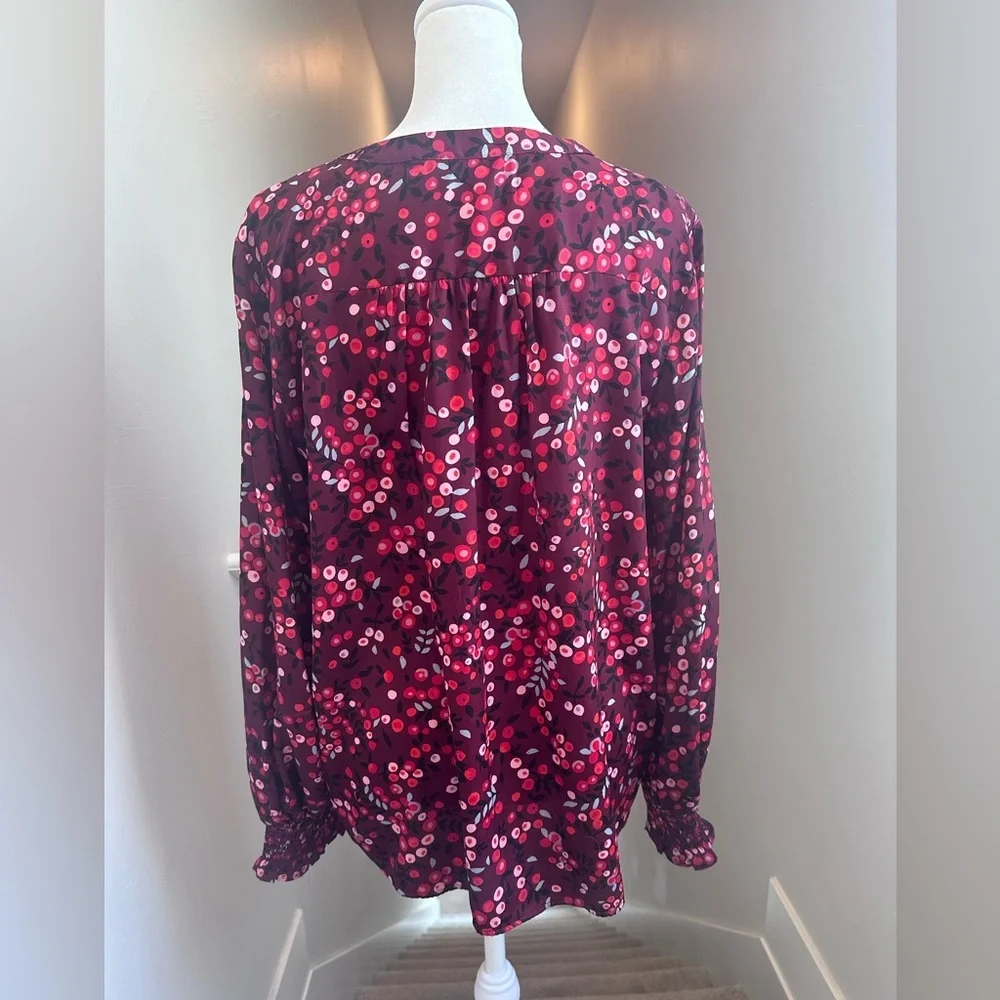 LOFT Blouse‎ Top Velvet Buttons Red & Pink Floral with Cuffed Sleeves Small